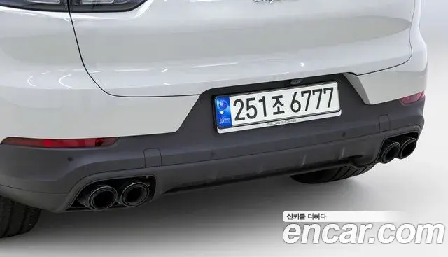 Porsche Cayenne 2021 — Şəkil 12/20