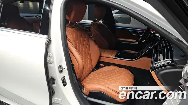 Mercedes-Benz S-Class 2022 — ფოტო 14/20