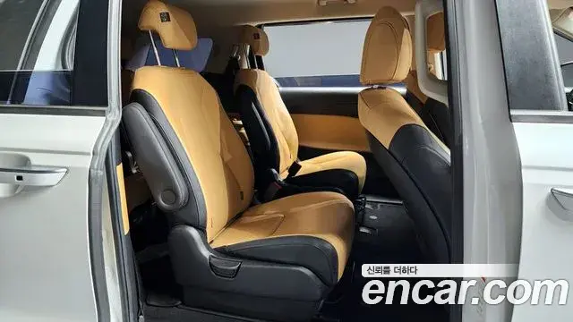 Kia Carnival 2020 — Şəkil 9/20