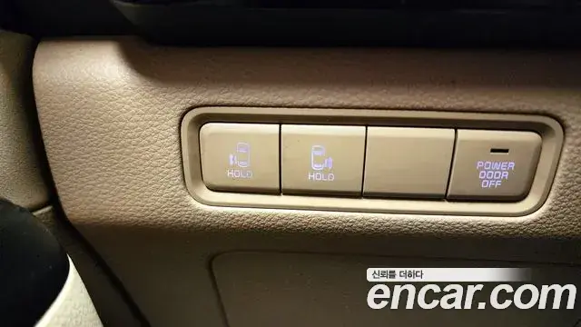 Kia Carnival 2020 — Şəkil 10/20