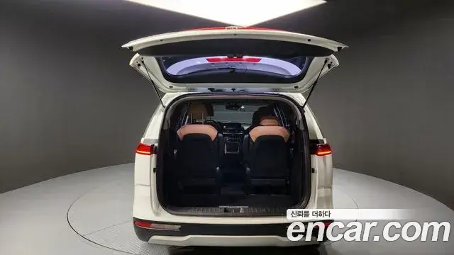 Kia Carnival 2020 — Şəkil 8/20