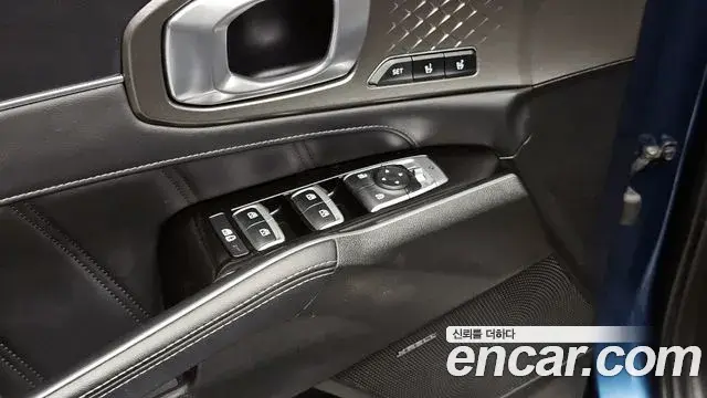 Kia Sorento 2020 — ფოტო 18/20