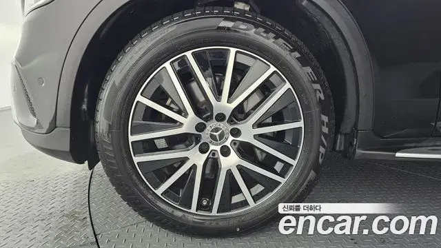 Mercedes-Benz GLC-Class 2021 — ფოტო 3/20