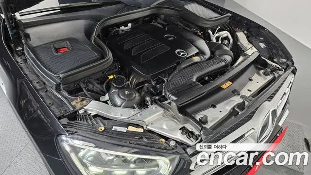 Mercedes-Benz GLC-Class 2021 — ფოტო 4/20