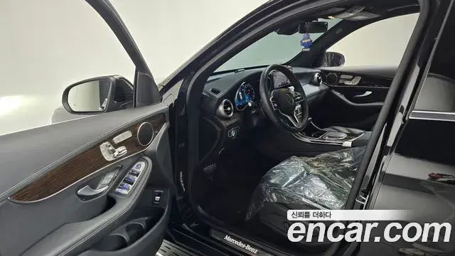 Mercedes-Benz GLC-Class 2021 — ფოტო 14/20
