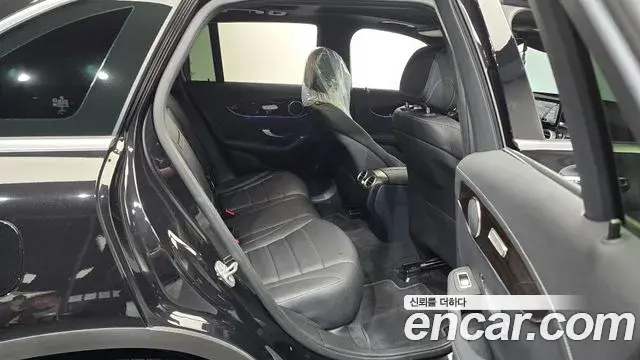 Mercedes-Benz GLC-Class 2021 — ფოტო 11/20