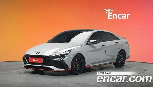 Hyundai The New Avante Hybrid 2021 — Photo 18/20