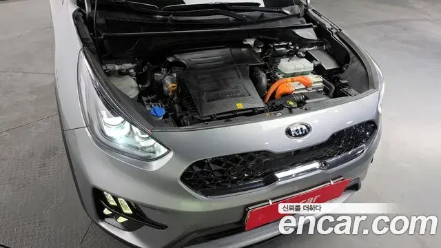 Kia Niro 2019 — ფოტო 5/20