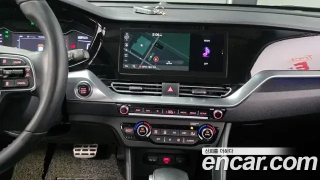 Kia Niro 2019 — ფოტო 20/20