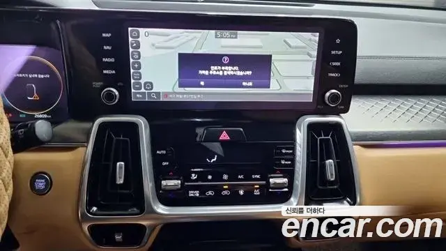 Kia Sorento 2021 — ფოტო 15/20