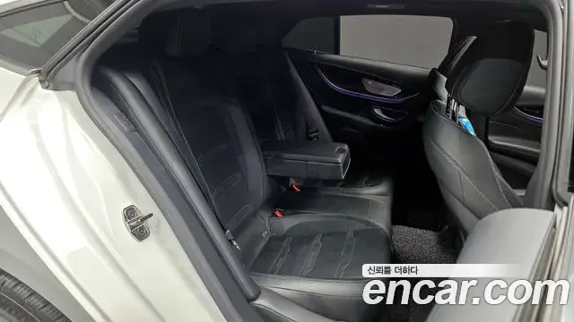 Mercedes-Benz AMG GT 2021 — Фото 12/20