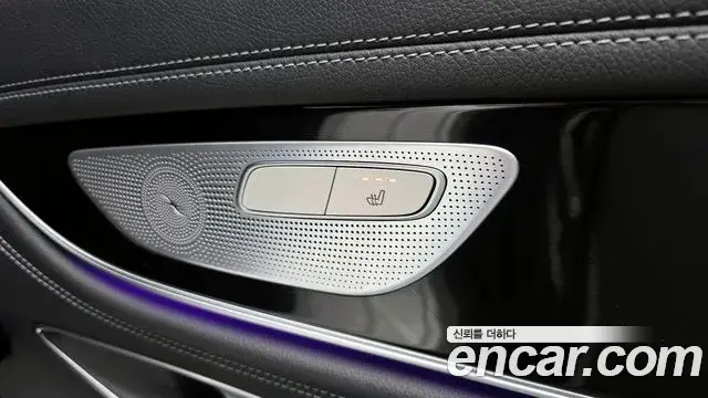 Mercedes-Benz AMG GT 2021 — Фото 18/20