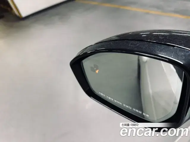 Land Rover Discovery Sport 2025 — ფოტო 5/20