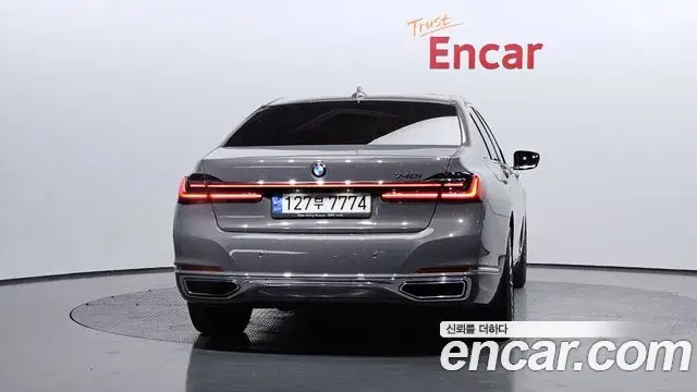BMW 7 Series 2021 — ფოტო 9/20