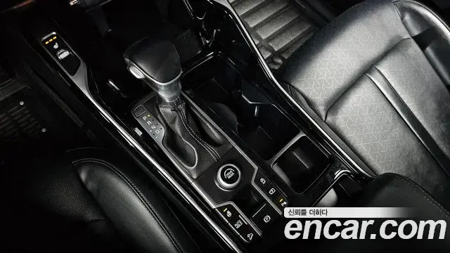 Kia Sorento 2020 — Фото 9/20