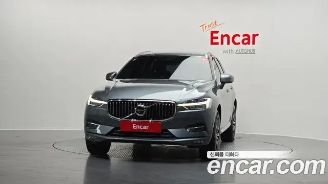 Volvo XC60 2020 — Photo 10/20