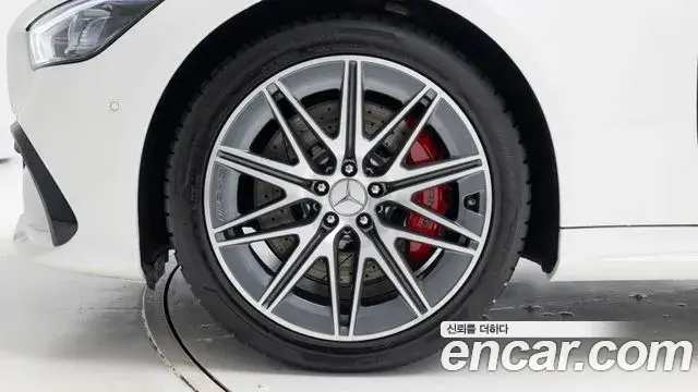 Mercedes-Benz AMG GT 2023 — Şəkil 10/20
