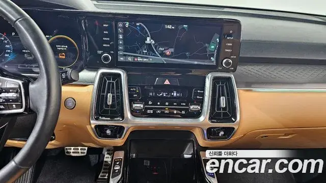 Kia Sorento 2021 — Фото 14/20