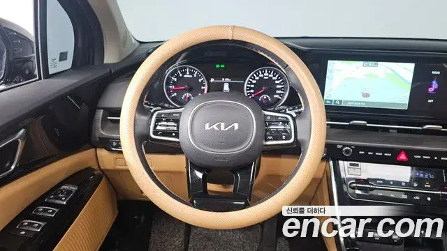 Kia Carnival 2022 — Фото 13/20