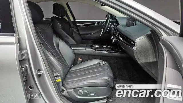 Genesis G80 2021 — Photo 18/20