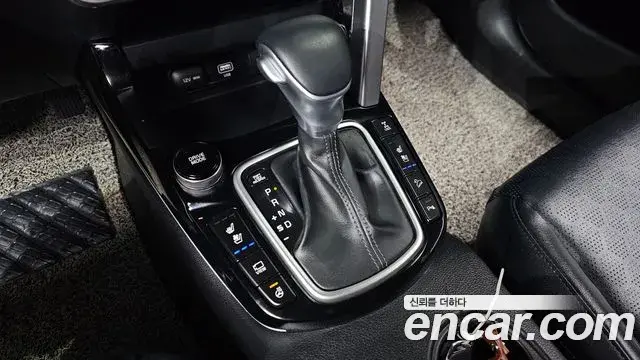 Kia Seltos 2019 — Şəkil 7/20