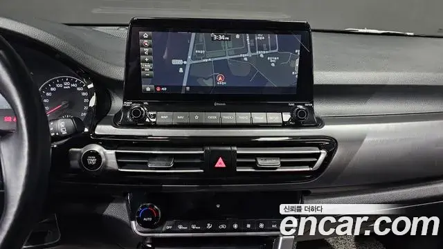 Kia Seltos 2019 — Şəkil 15/20