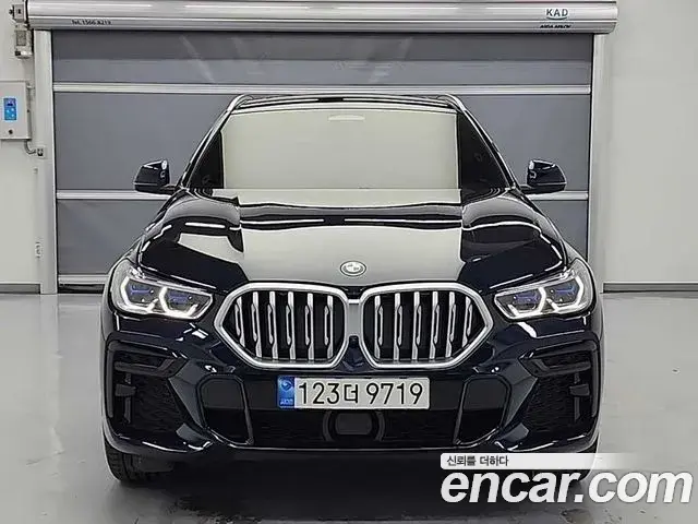 BMW X6 2022 — Şəkil 10/18