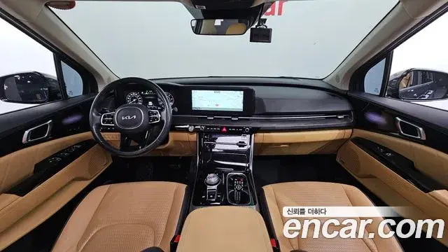 Kia Carnival 2021 — Photo 12/20