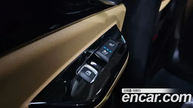 Kia Carnival 2021 — Photo 20/20