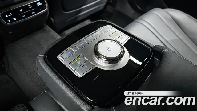 Genesis G80 2023 — ფოტო 14/20