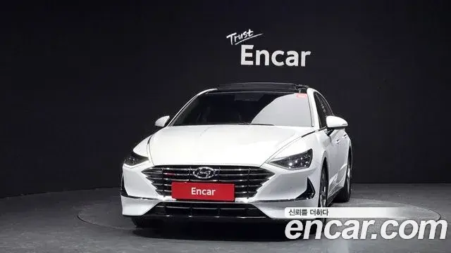 Hyundai Sonata 2019 — Фото 3/20