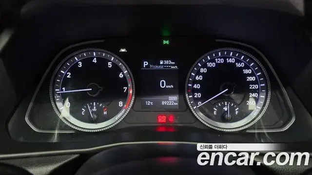 Hyundai Sonata 2019 — Фото 8/20