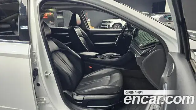 Hyundai Sonata 2019 — Фото 10/20