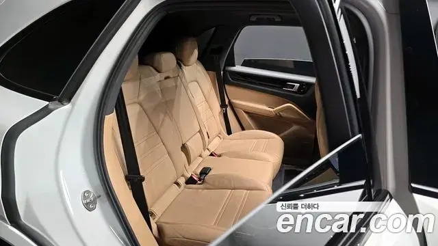 Porsche Cayenne 2020 — Şəkil 10/19