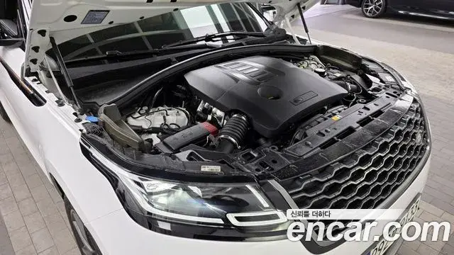 Land Rover Range Rover Velar 2021 — Şəkil 17/17