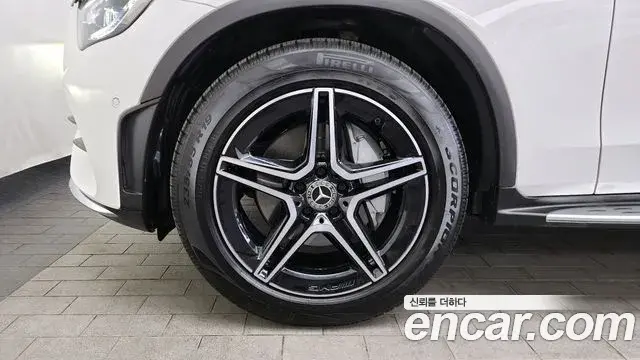 Mercedes-Benz GLC-Class 2023 — Şəkil 17/20