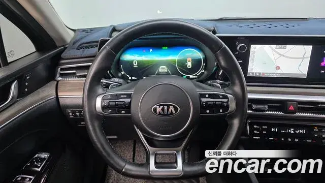 Kia K5 2020 — Photo 16/20