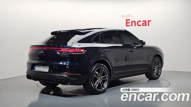 Porsche Cayenne 2022 — Фото 2/20