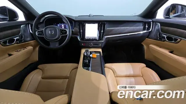 Volvo S90 2022 — ფოტო 4/20