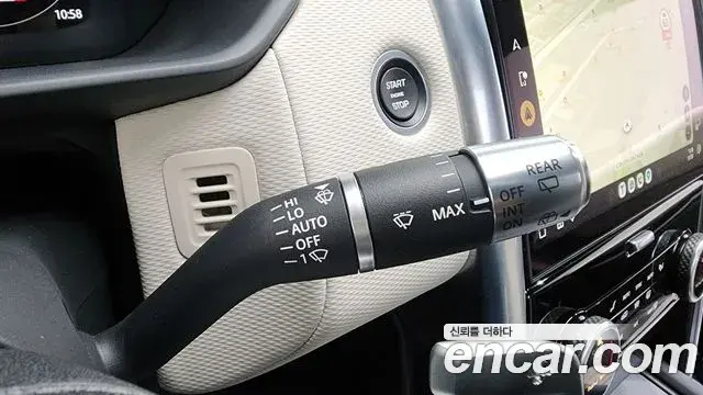 Land Rover Discovery 5 2022 — Photo 5/20