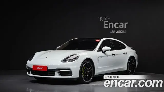 Porsche Panamera 2018 — Şəkil 6/21