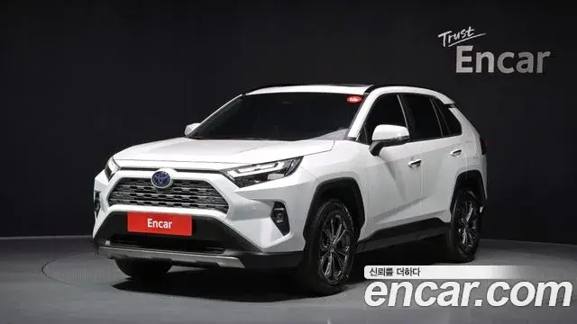 Toyota RAV4 2024 — Photo 16/20