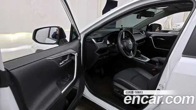 Toyota RAV4 2024 — Photo 17/20