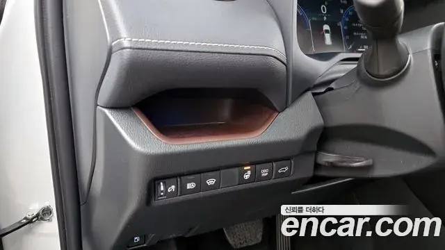 Toyota RAV4 2024 — Photo 14/20