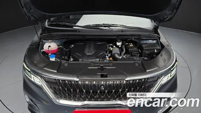 Kia Carnival 2020 — ფოტო 4/20