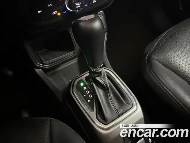 Jeep Renegade 2021 — ფოტო 10/20