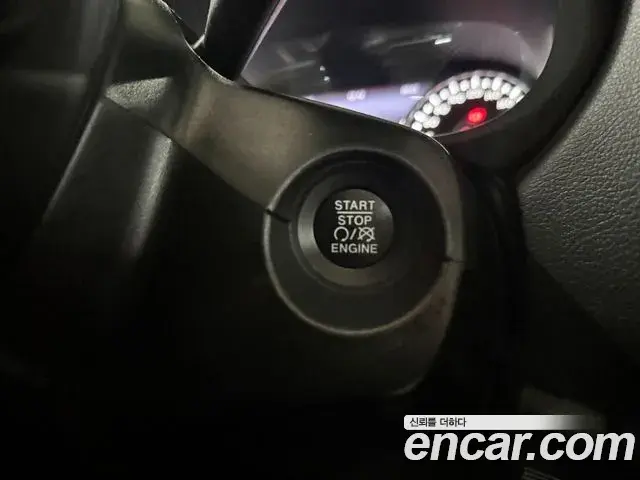 Jeep Renegade 2021 — ფოტო 6/20