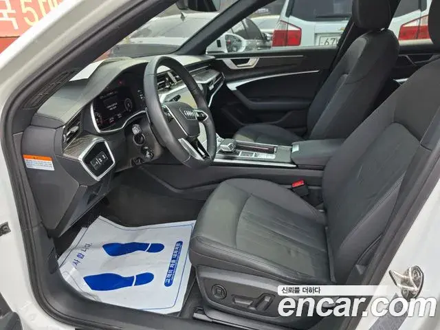 Audi A6 2021 — ფოტო 8/19