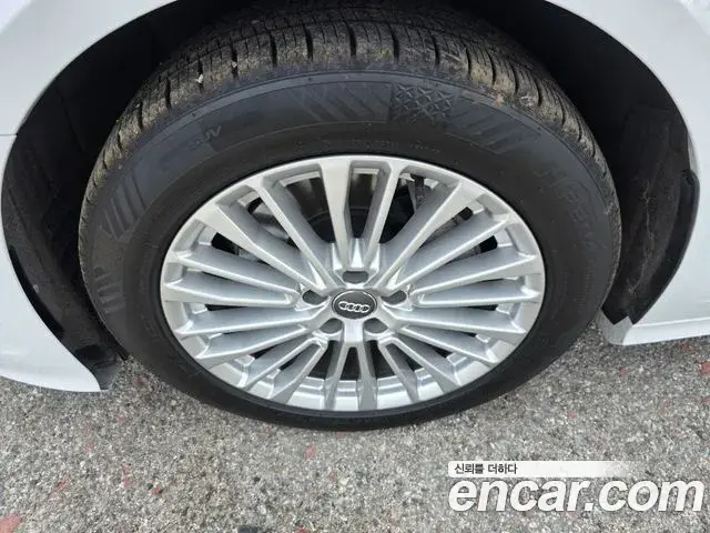 Audi A6 2021 — ფოტო 7/19