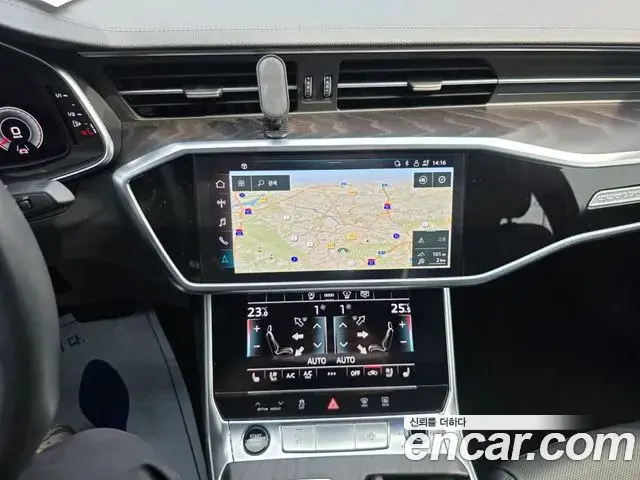 Audi A6 2021 — ფოტო 10/19